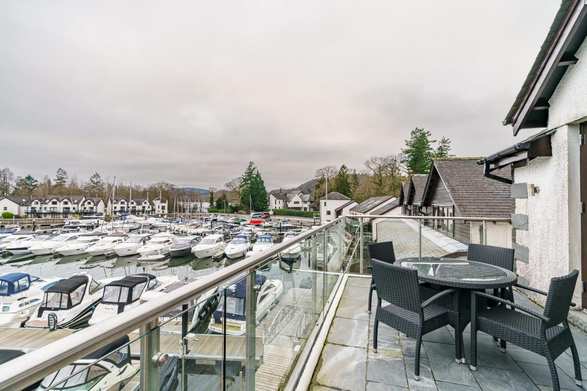 Lakeland Apartment At Windermere Marina Village Боунесс-он-Віндермір Екстер'єр фото